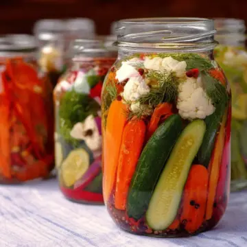 Easy Refrigerator Pickled Vegetables