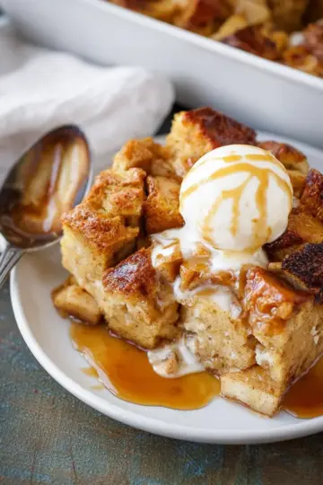 Easy Apple Pie Bread Pudding