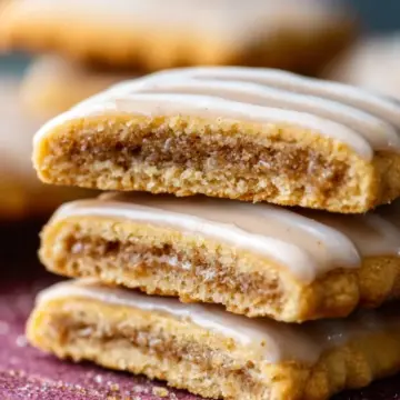 Frosted Brown Sugar Cinnamon Pop Tart Cookies