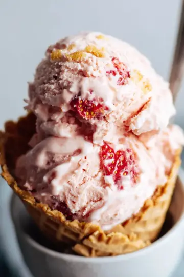 Strawberry Cheesecake Ice Cream