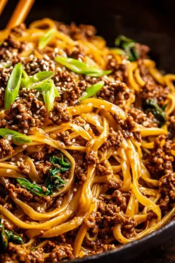 Mongolian Ground Beef Noodles