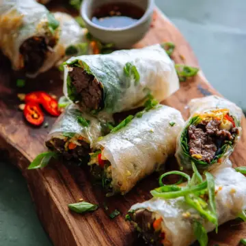 20 Minute Thai Basil Beef Rolls