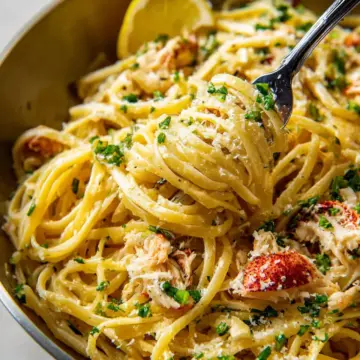 Easy Crab Linguine
