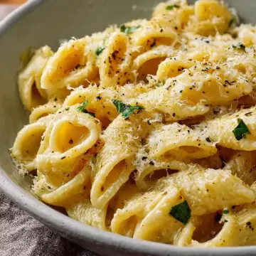Creamy Garlic Pasta