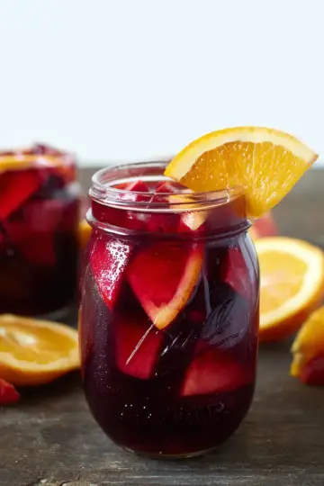 Easy Traditional Red Sangria