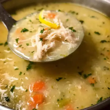 Greek Lemon Chicken Soup (Quick & Easy)