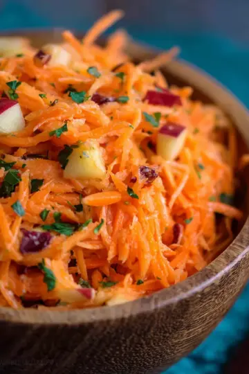 Quick Carrot & Apple Salad Recipe
