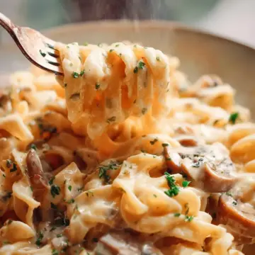 Creamy Mushroom Pasta